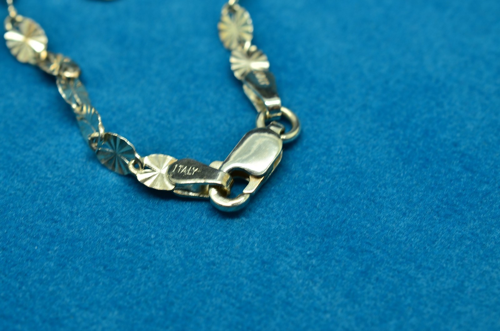 20″ Silver Plated Sparkle-cut chain necklace 3.0mm
