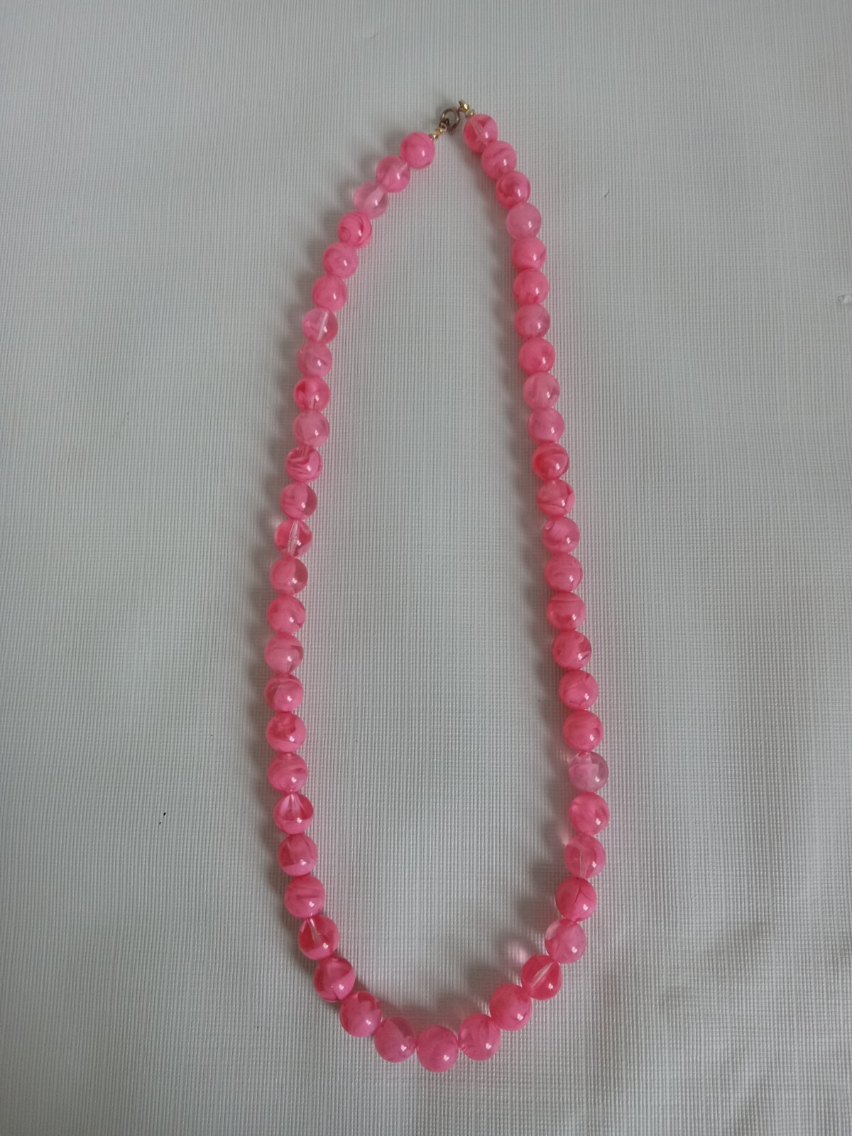 Transparent Bubblegum Pink Round Acrylic Beaded Single Strand Statement Necklace