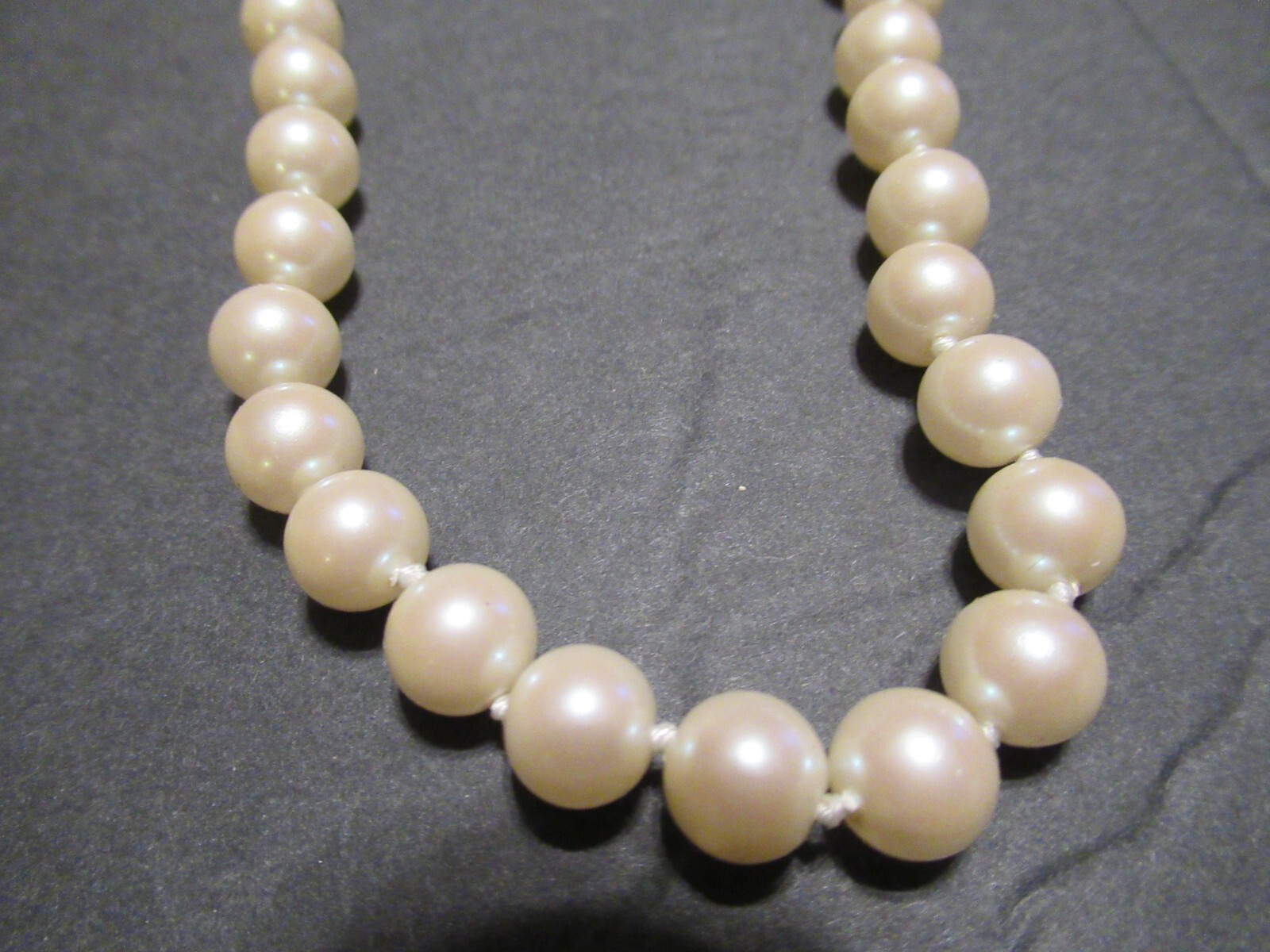Vintage Maui Pearl Strand Necklace 16″ Child or Adult Choker New Old Stock