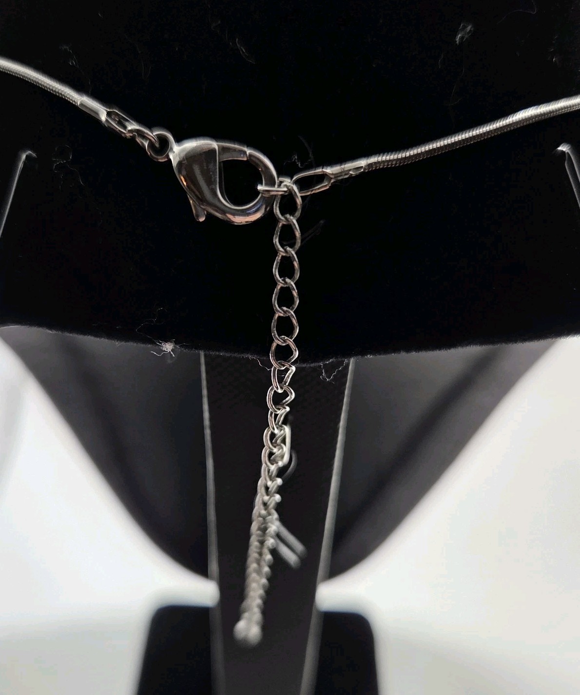 Park Lane? Unmarked Silver Tone Oval Necklace 20″ Clear CZ Cubic Zirconia Pave