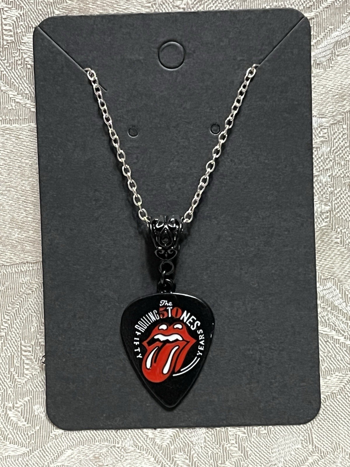 Rock Band Rolling Stones Black Pendant Silver Necklace Fashion Festival Jewelry
