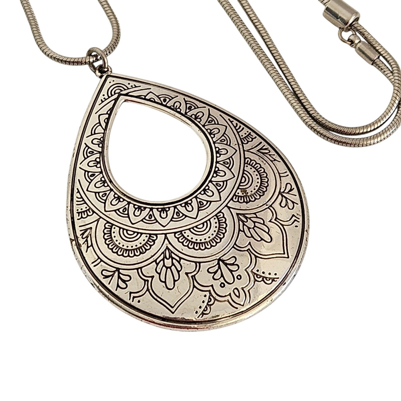 Silver Tone Engraved Medallion Snake Chain Adjustable Necklace 30″ plus