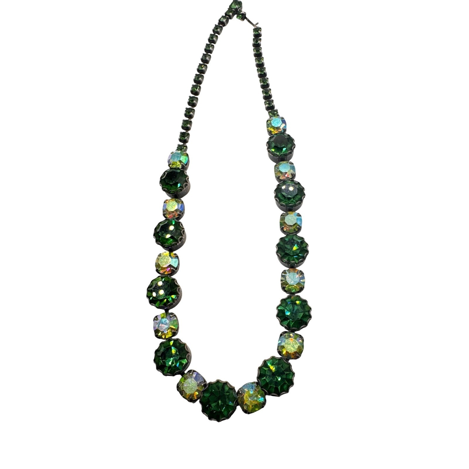 Striking mix of deep emerald green chatons vintage inspired rivière design EUC