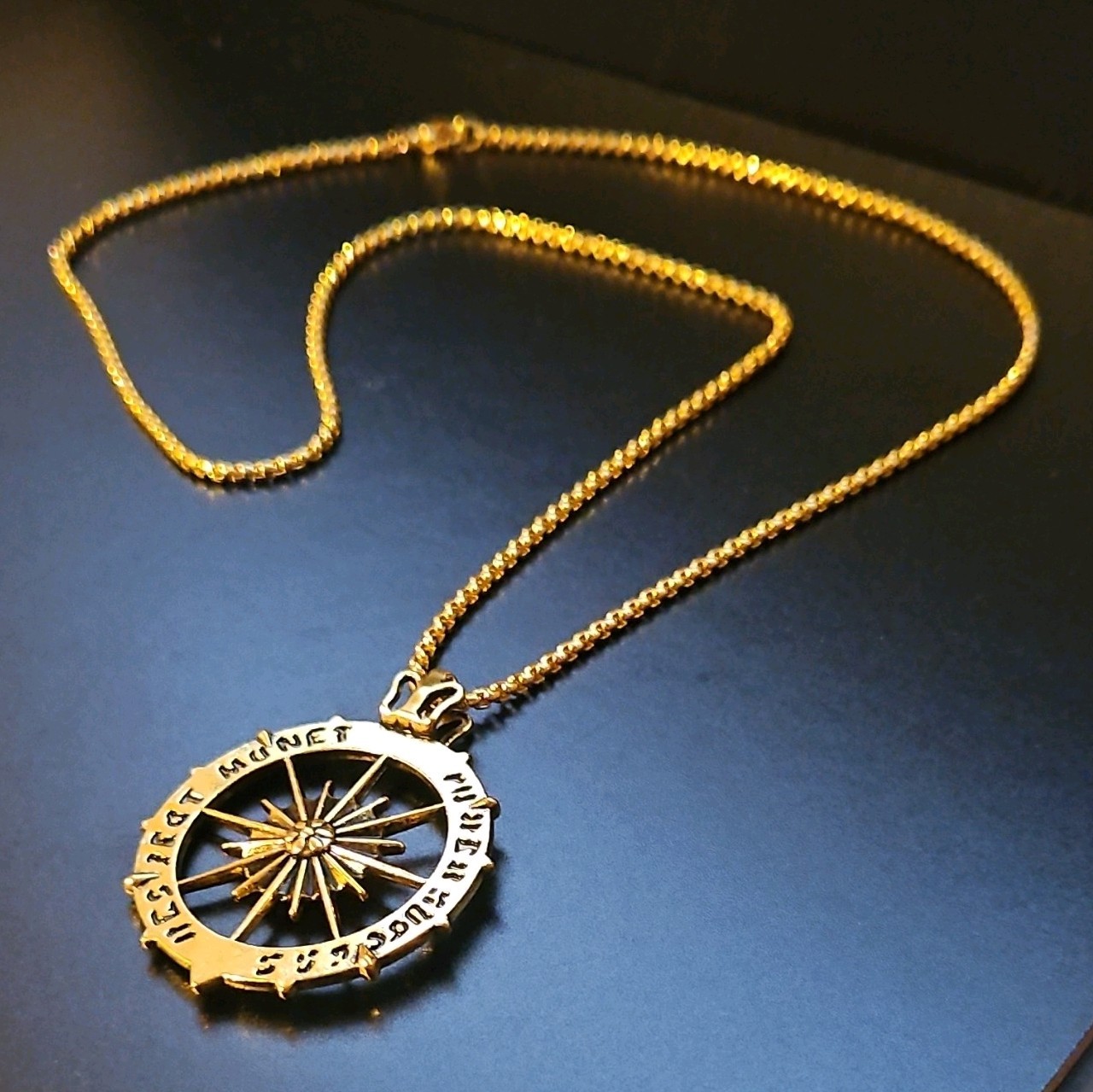 Gold Tone Metal Round Compass Pendant Chain Necklace, No Stone