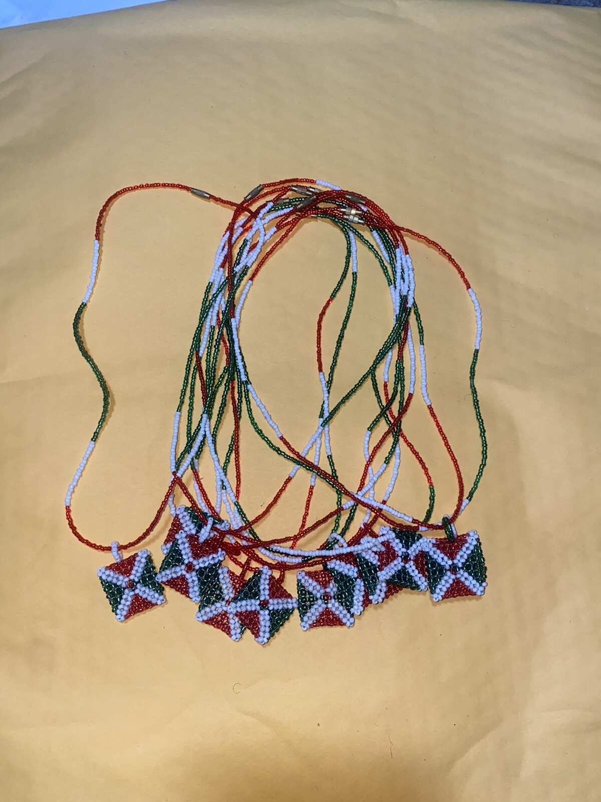 1 PC Medium Handmade Burundi Flag Necklace