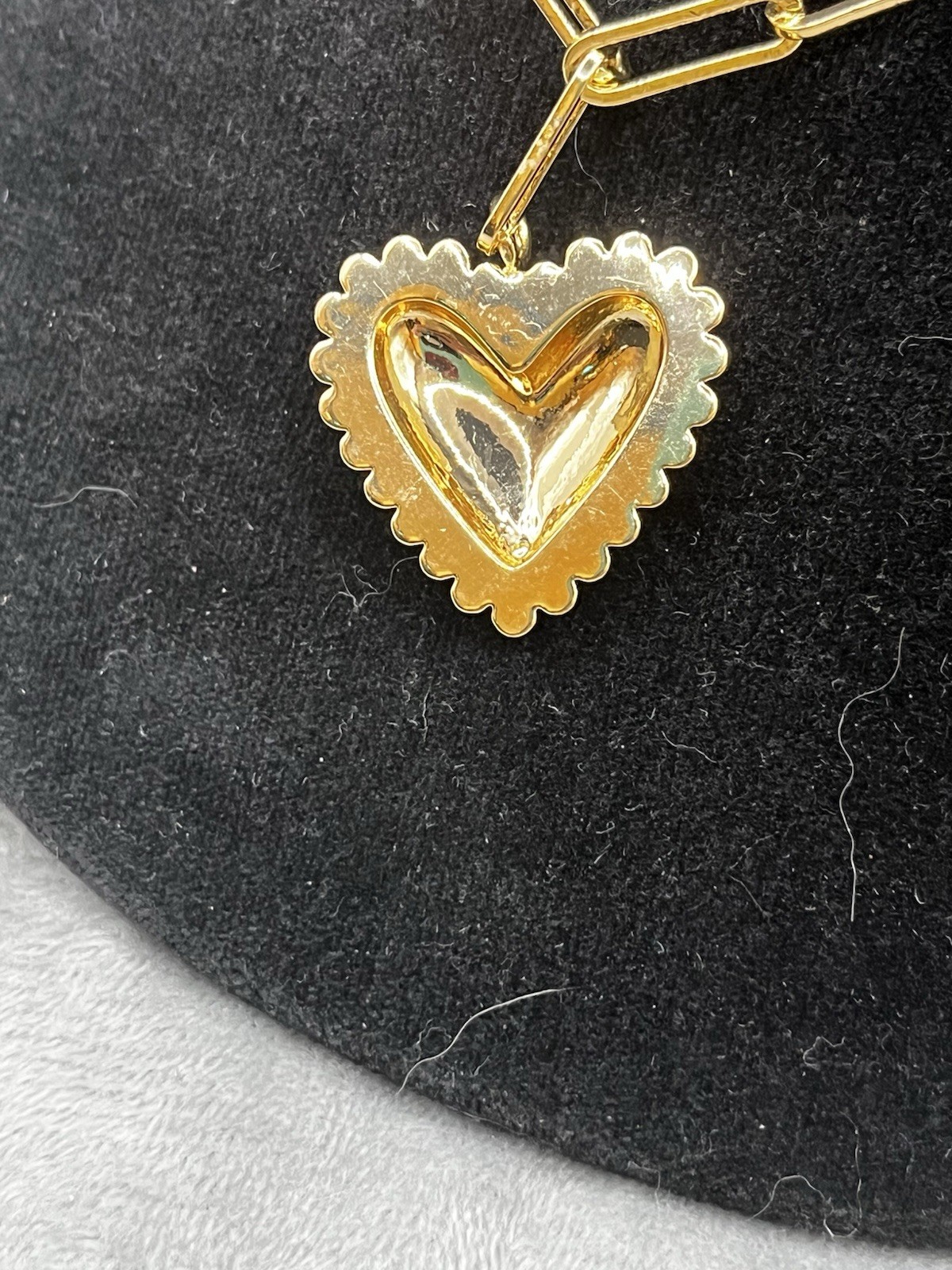 Modern stackable Michelle McDowell 18k Gold Plated Heart necklace 19” NWOT