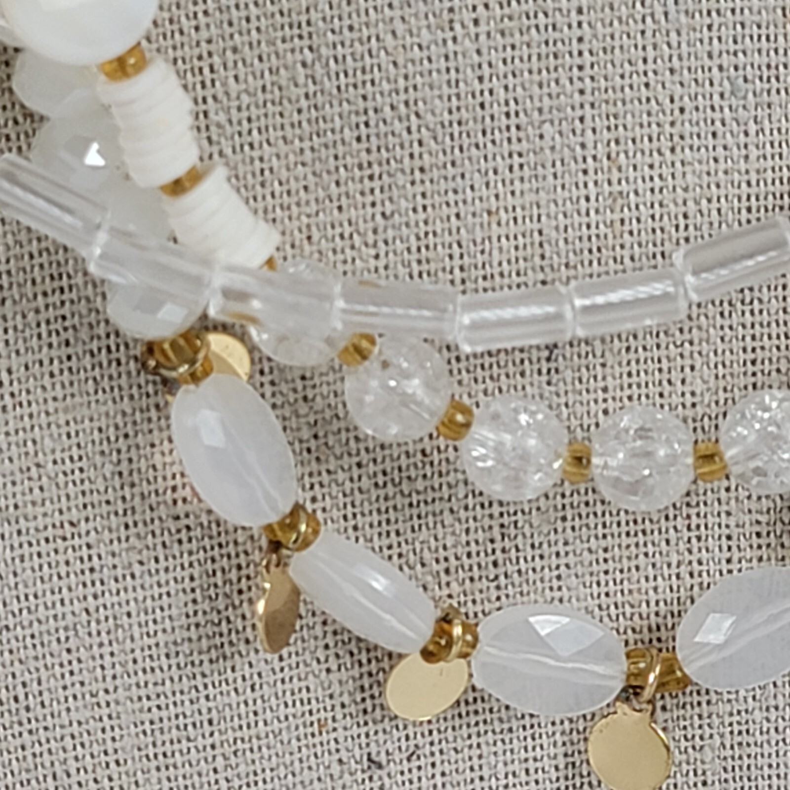 White And Gold Mother Of Pearl Glass Beaded Layered Necklace 21″ Lobstert Clasp