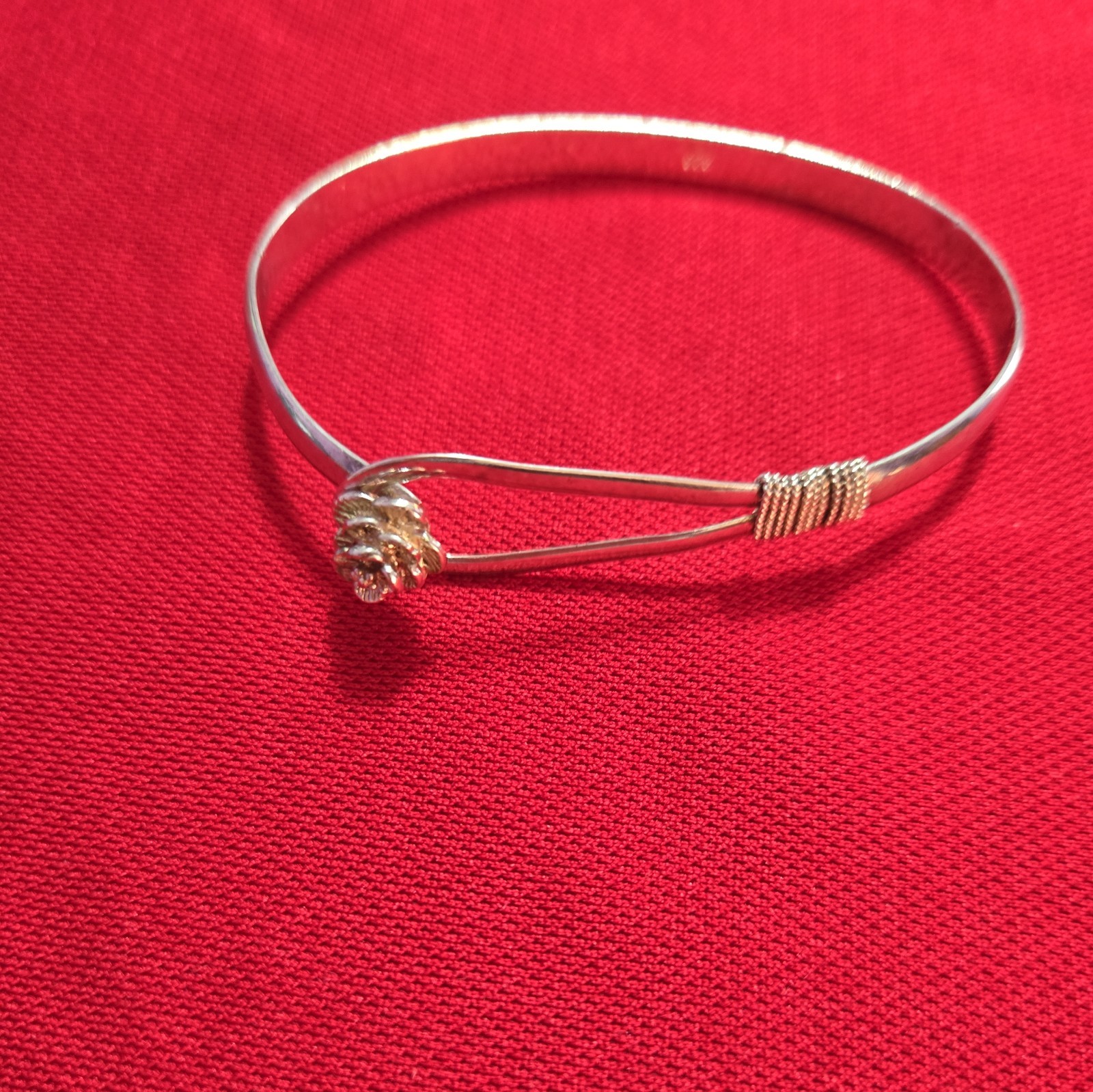 Sterling Silver 925 With Cute Flower Hook Bangle Bracelet Size 7