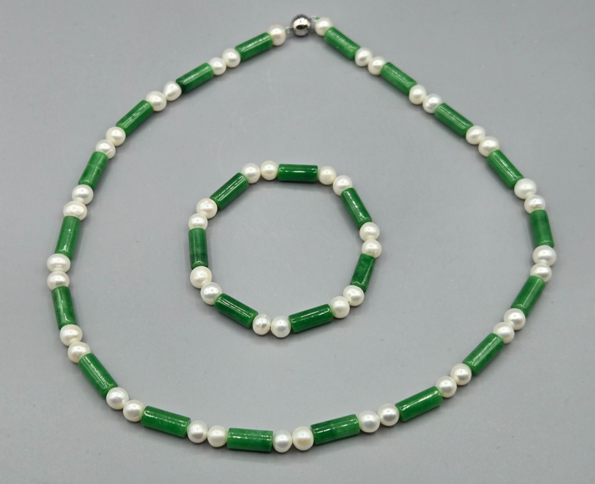 Natural White Freshwater Pearl 7-8mm, 15 x 6mm Green Jade Necklace Bracelet Set