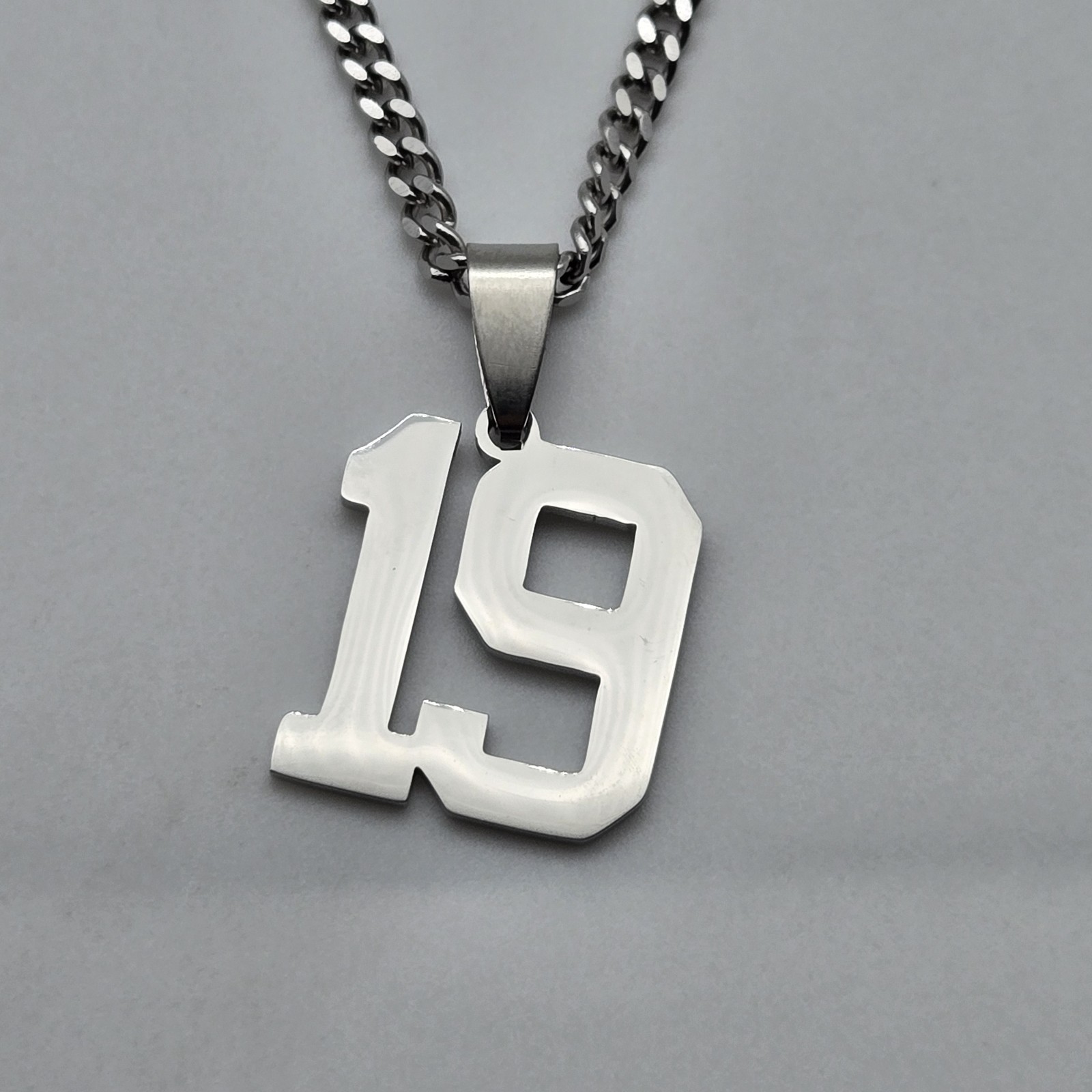 #19 BASEBALL FOOTBALL NUMBER Pendant Charm / 18″-24″ STAINLESS CHAIN NECKLACE