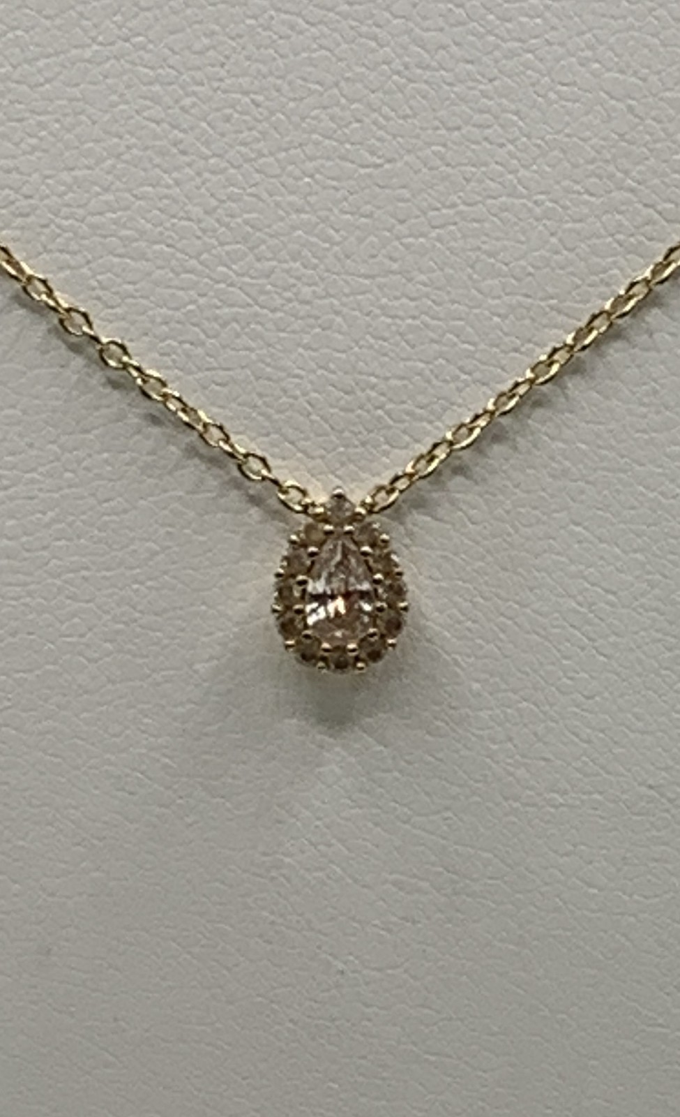 925 Silver Pear Cut Cubic Zirconia CZ Halo Pendant Necklace 18″ 2.0g