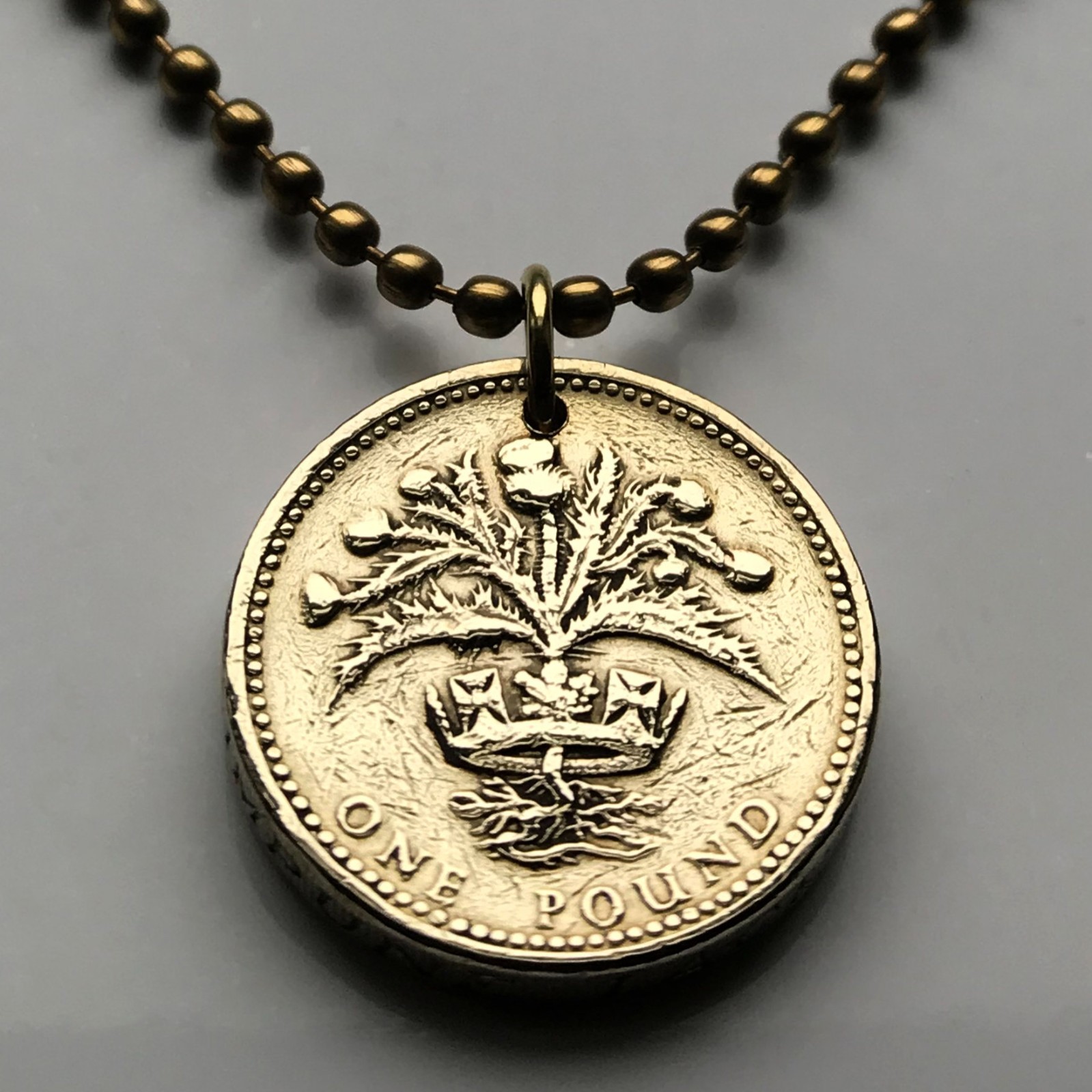 1984 Scotland UK British 1 Pound coin pendant Scottish thistle Edinburgh n002395