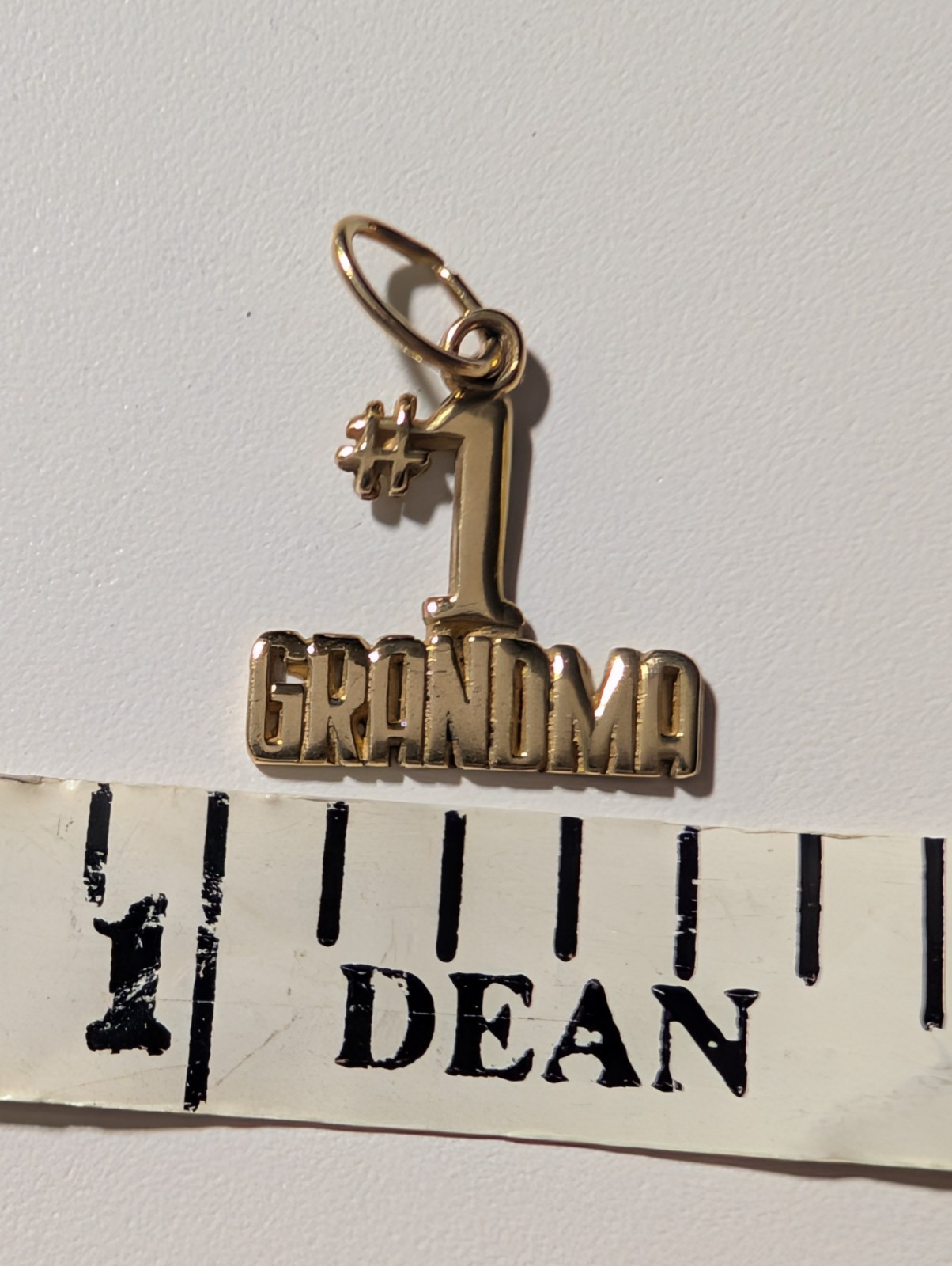 14K Yellow Gold “#1 GRANDMA” Charm Pendant (Chain Not Included)