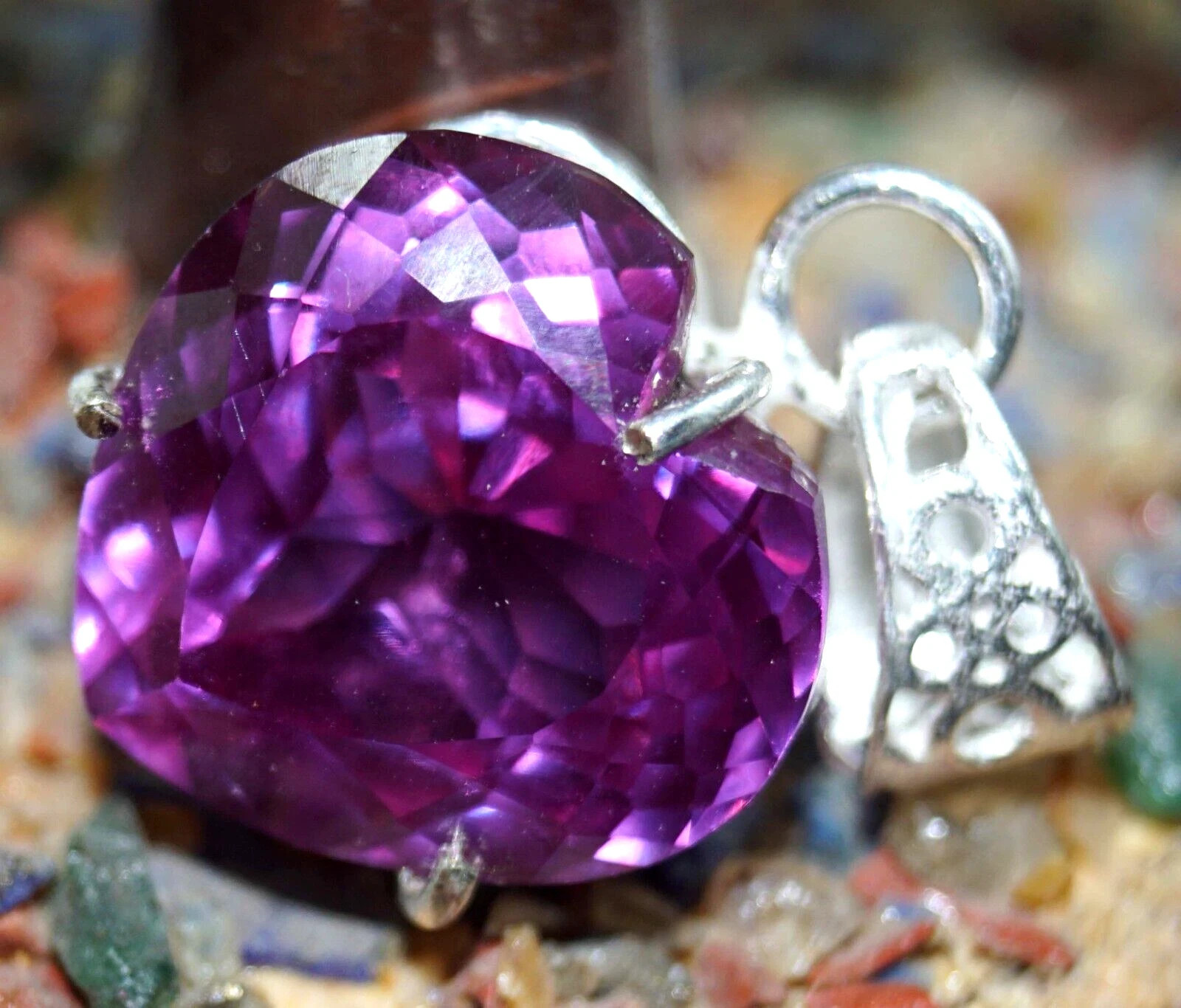 32 Ct Color Change Heart Cut Alexandrite Certified Gemstone Pendant 925 Silver