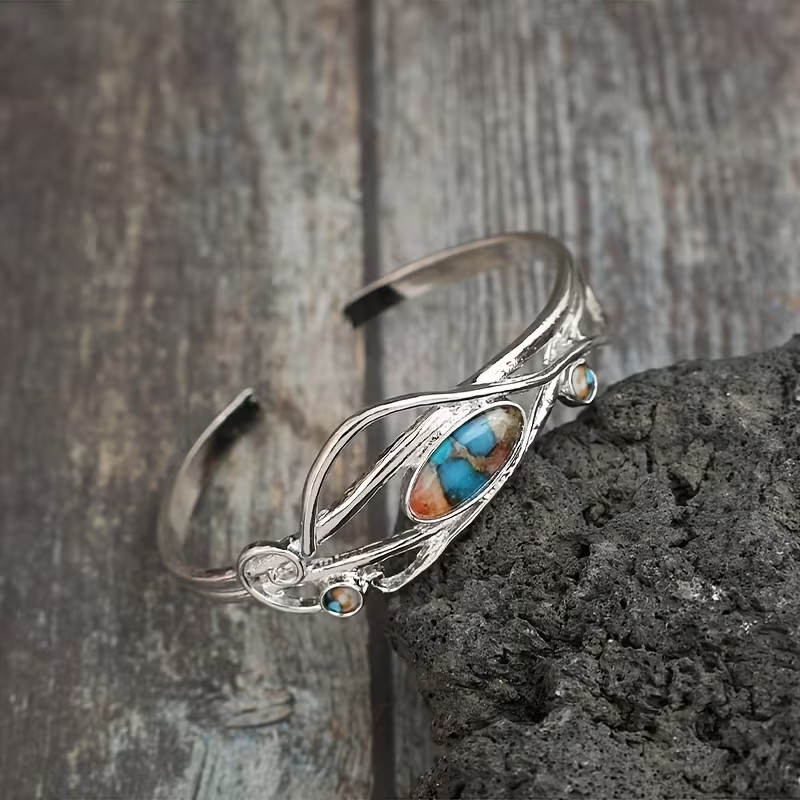 Vintage Inspired Imitation Turquoise Stone/Silver Tone Cuff Bracelet. Small Size