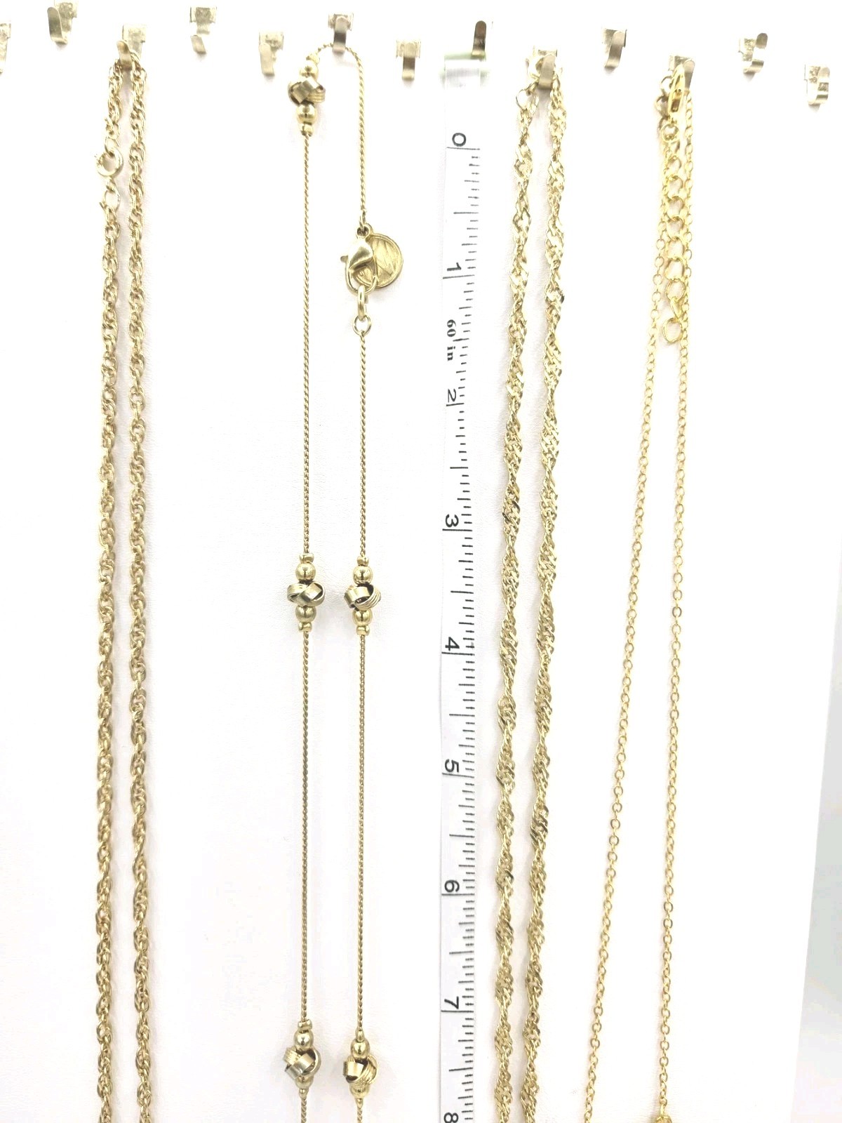 Lot 4 Necklaces W Pendants & Accents Goldtone 18- 32″ Lengths & AKI. 0313