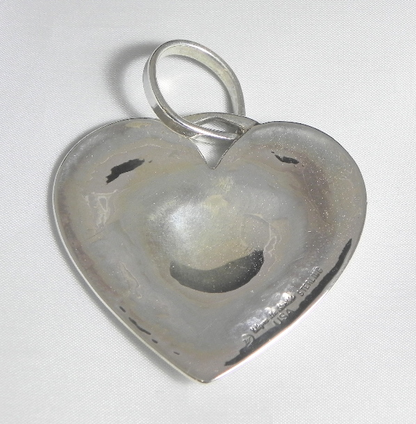 Modern Sterling Silver Heart Design Pendant