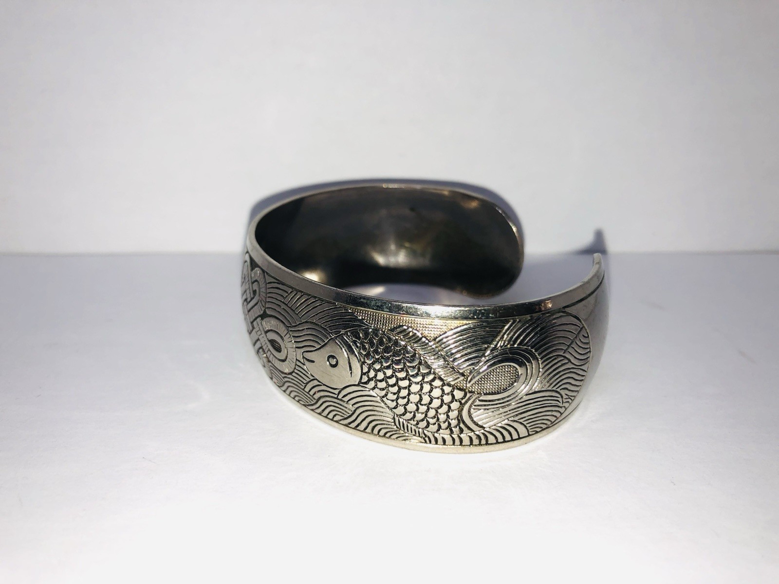 VTG Bangle Bracelet Silver Tone Etched Celtic Knot and Fish Design Open Cuff