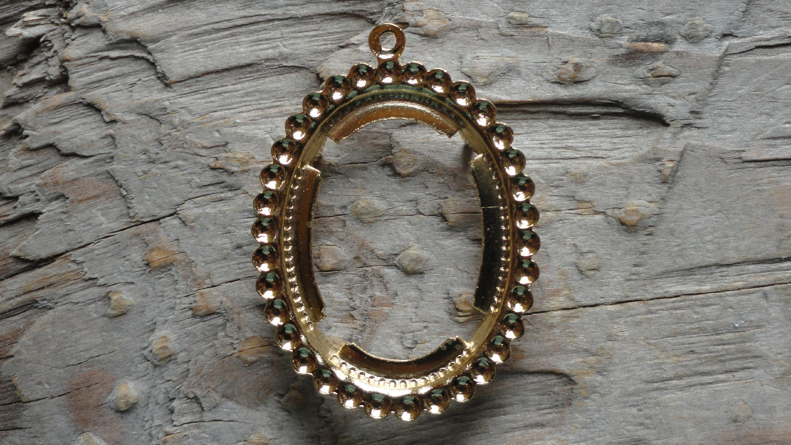Pendant Bead Oval Hamilton Gold Plated 18x25mm Pronged (pkg 12) 0525