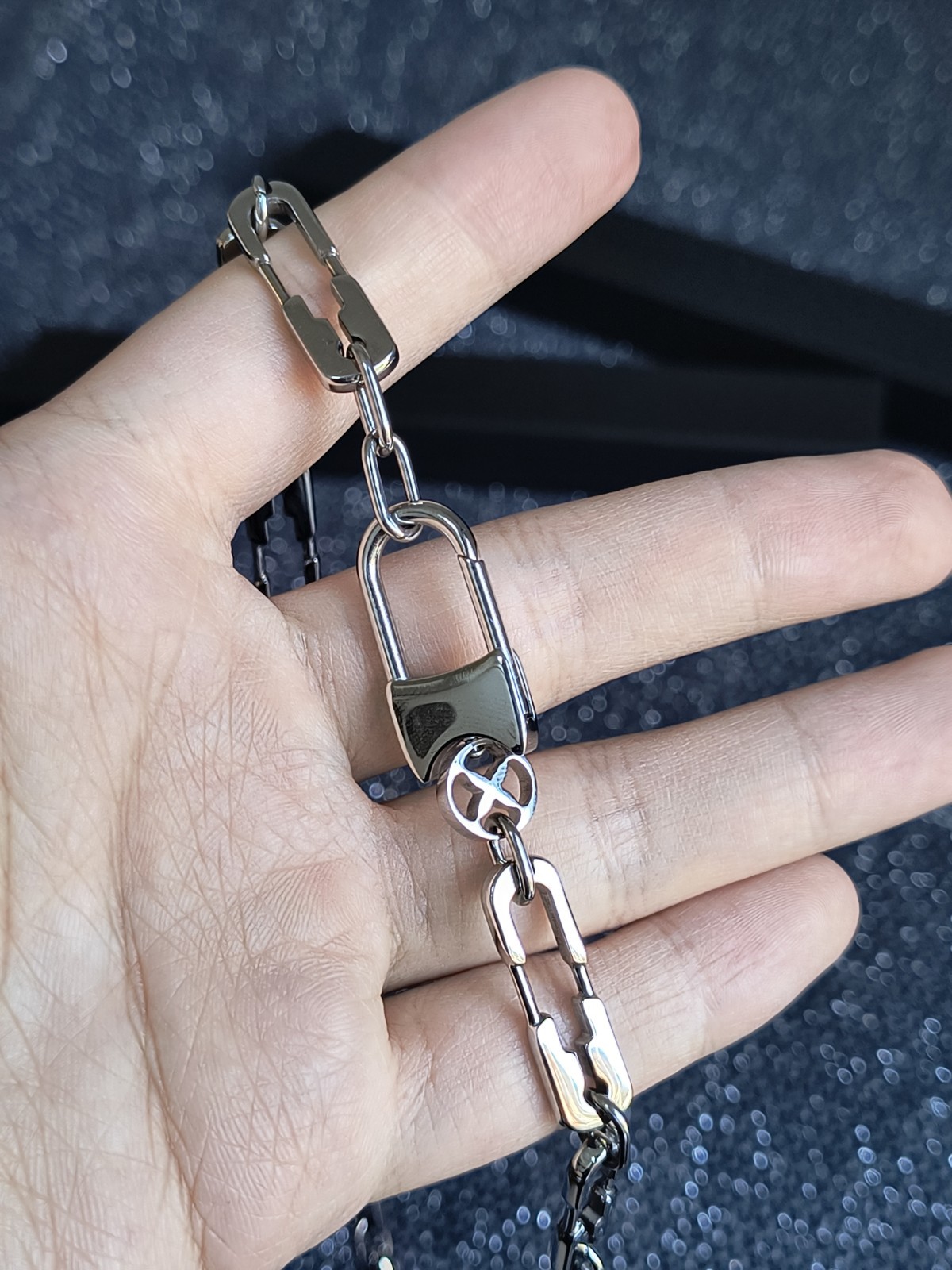 Vitaly “Saive” Chain Necklace – Silver (50cm) BNIB