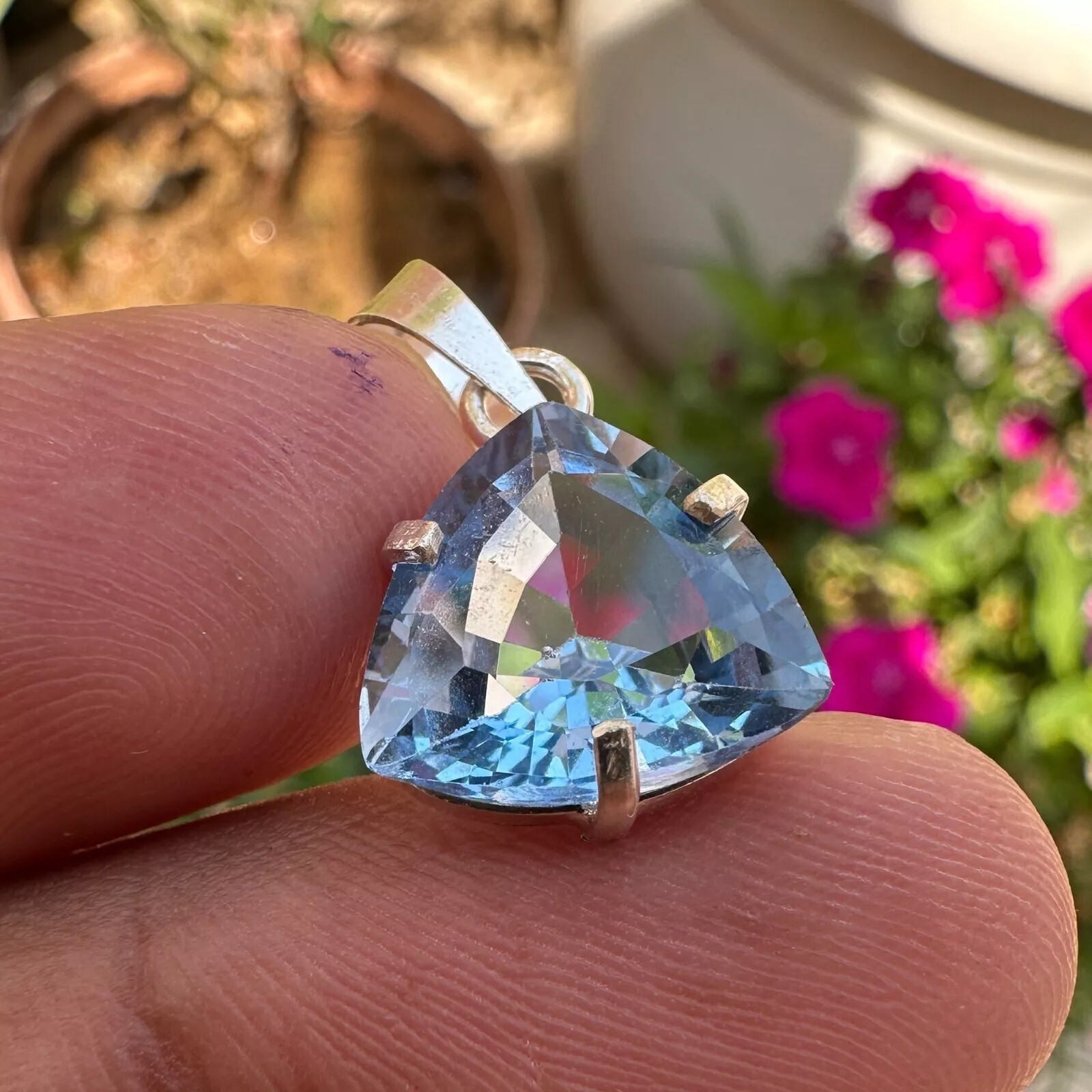 Flawless Certified 20.50 ct Santa Maria Blue Aquamarine Pendant-925 Solid Silver