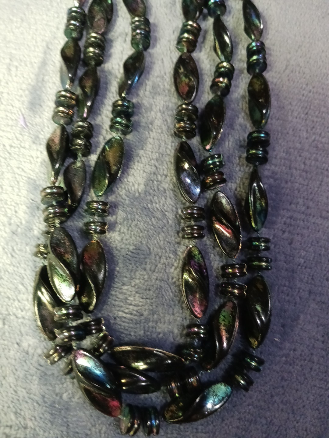 This 48″ Necklace Is A Beauty. 1″ Shiny Sparkly Unique Beads & Matching Spacers.