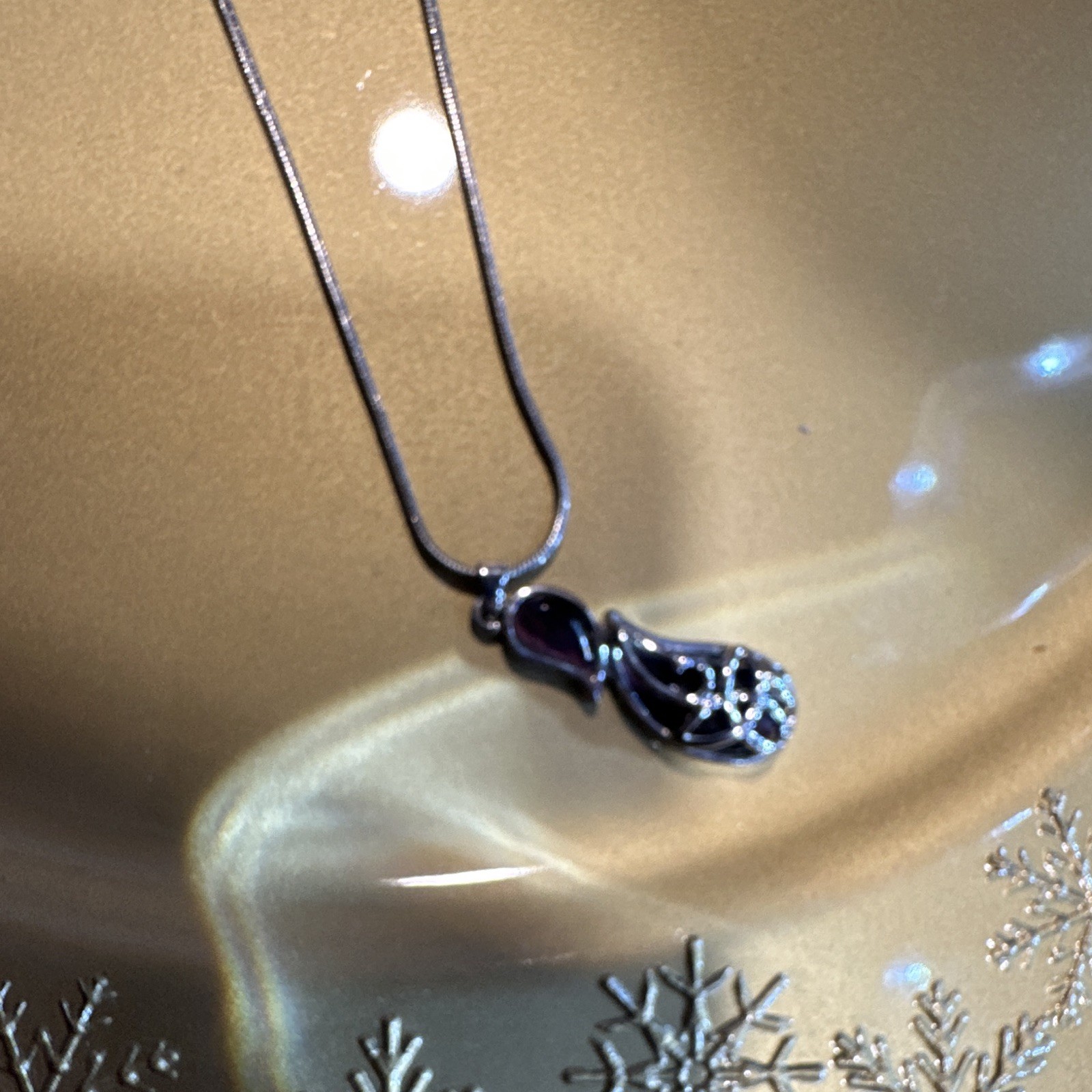 Gold Tone Snake Chain Necklace Teardrop Charm Pendant Signed Lobster