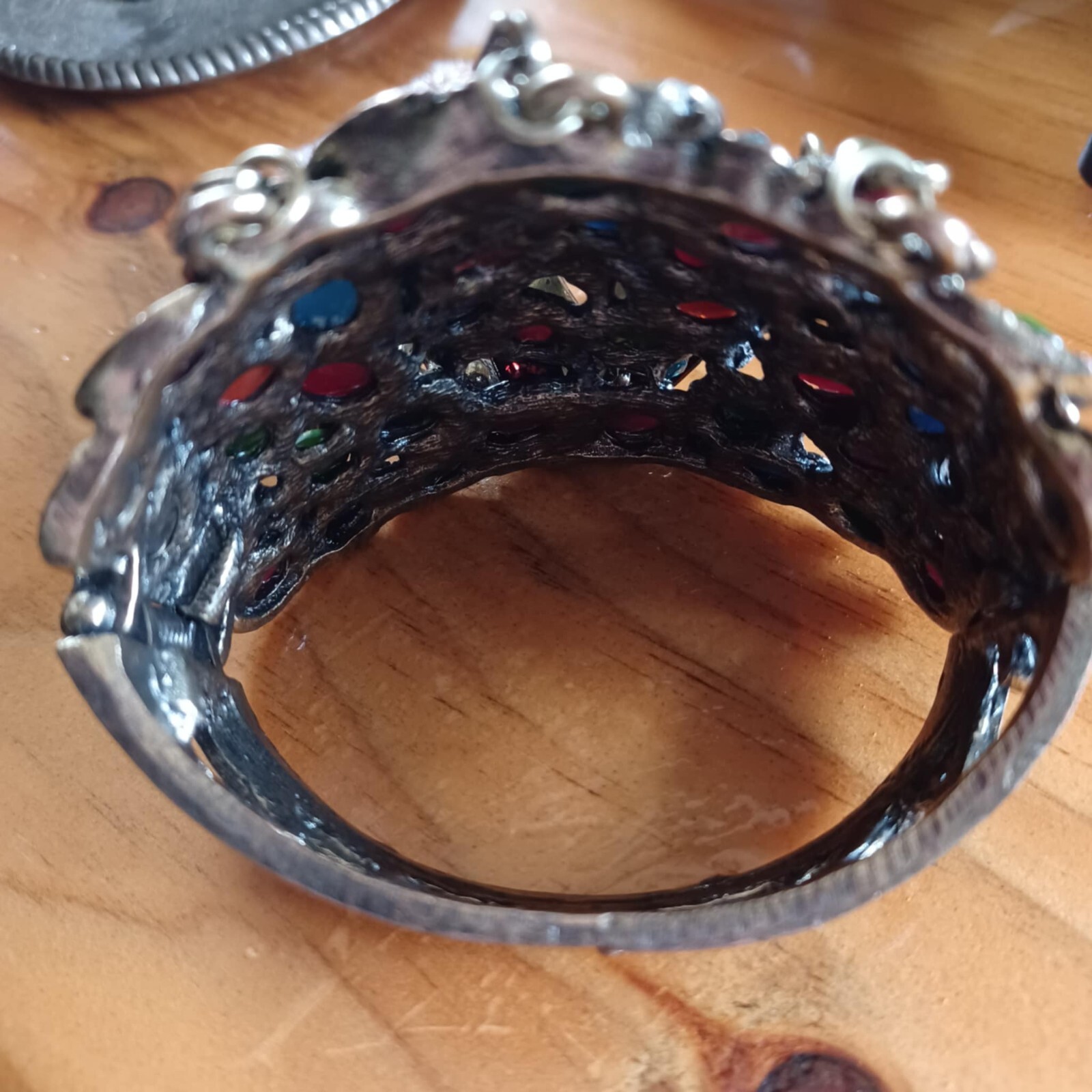 Bold Color Cuff Bracelet Chained to Ring Spring Hinge Clasp MUST SEE BEAUTIFUL!!