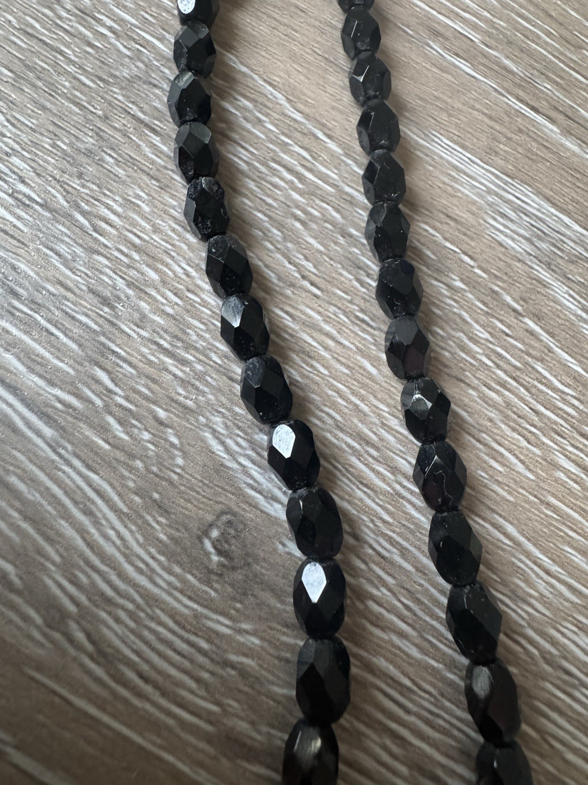 Black Faceted Glass Beaded Ball/Bead Chain Necklace, black Glass