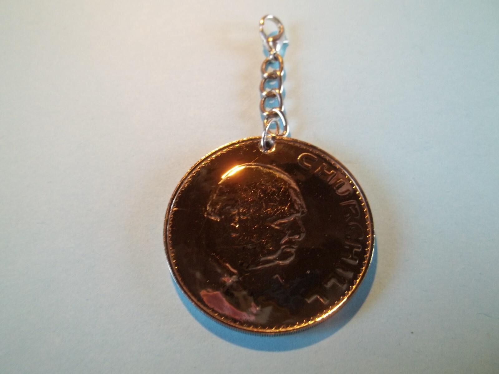 CROWN COIN – SIR WINSTON CHURCHILL – HIGHLY POLISHED PENDANT / CHARM – 1965