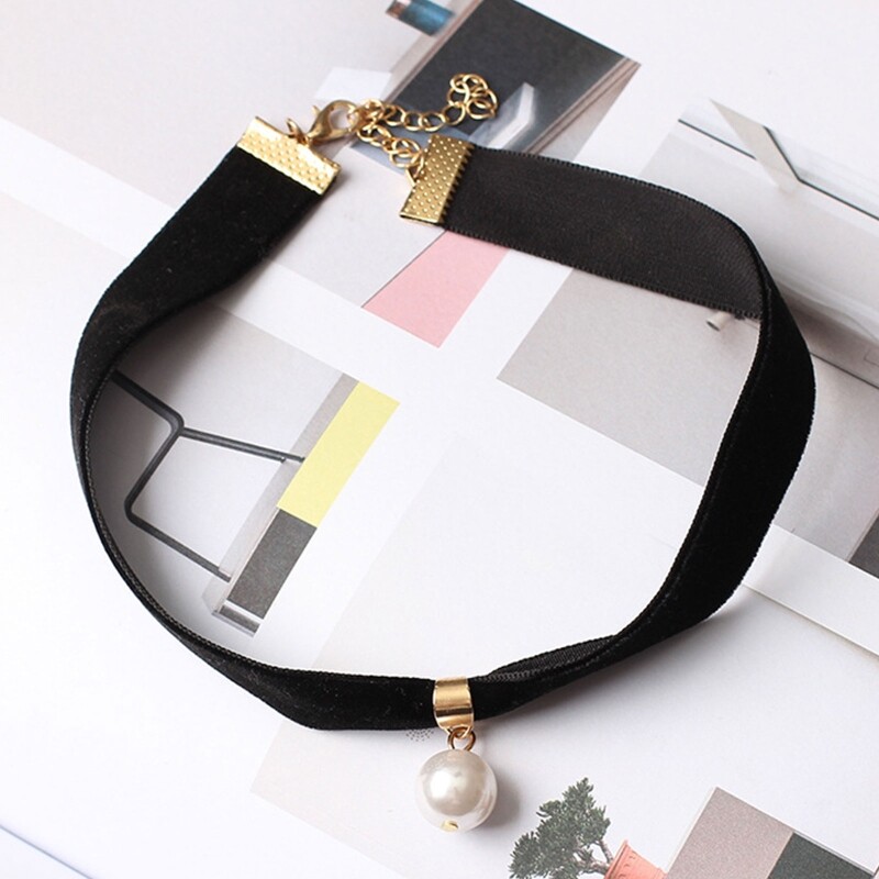 Black Velvet Choker Necklace Pearl Chocker Chokers Gothic Collar for Women Girl