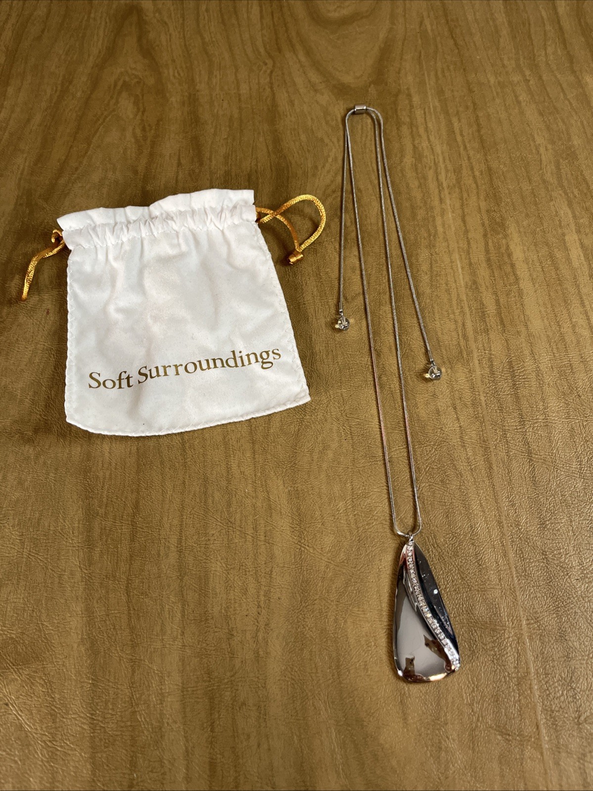 Soft Surrounding Silver Tone Metal Cord Necklace Teardrop Pendant Clear Stones