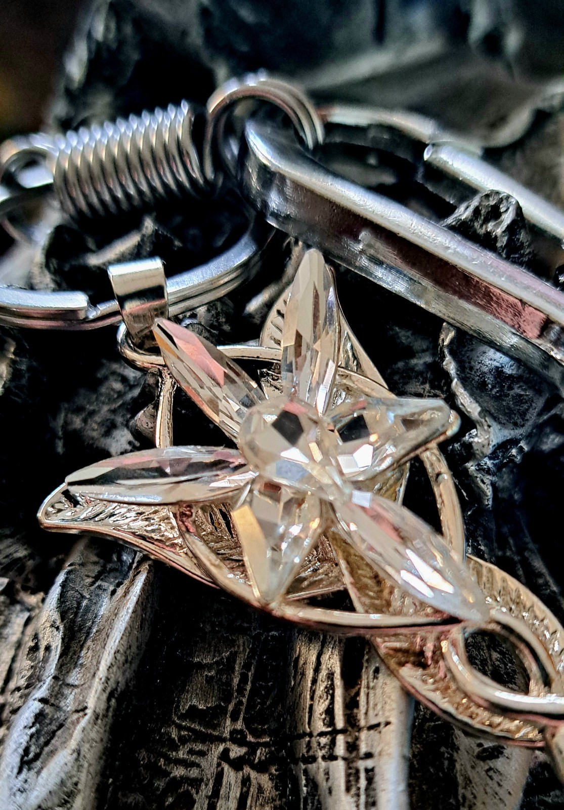 Keychain.Arwen Evenstar: silver pendant with cubic zirconia crystals”