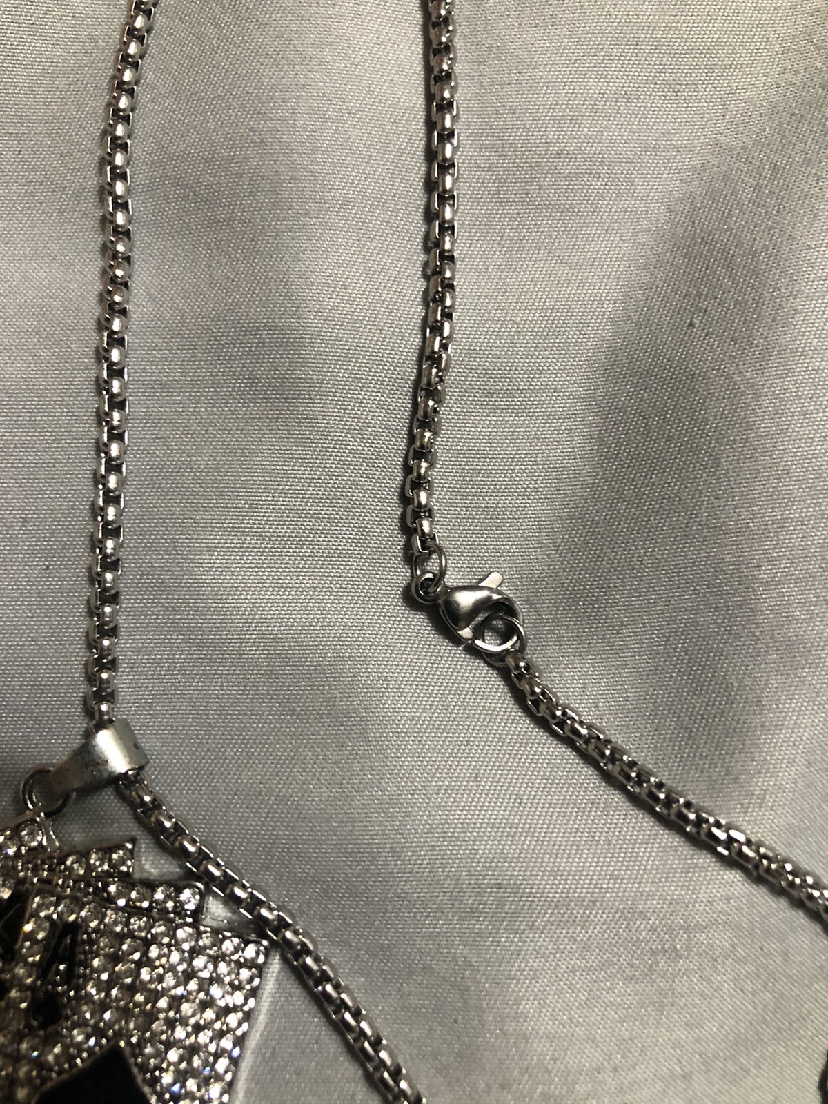 Card Royal Flush Spade Pattern Gothic Necklace Pendant with 22in. Box Chain