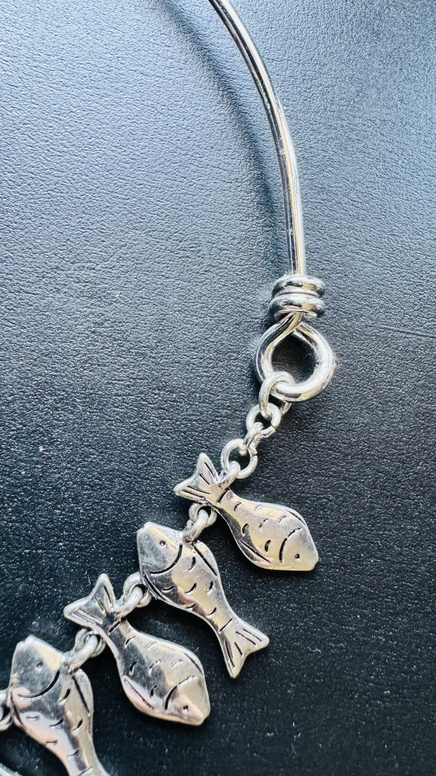 Vintage Style Silver Tone Fish School Charm Collar Necklace Coastal Nautical Fun