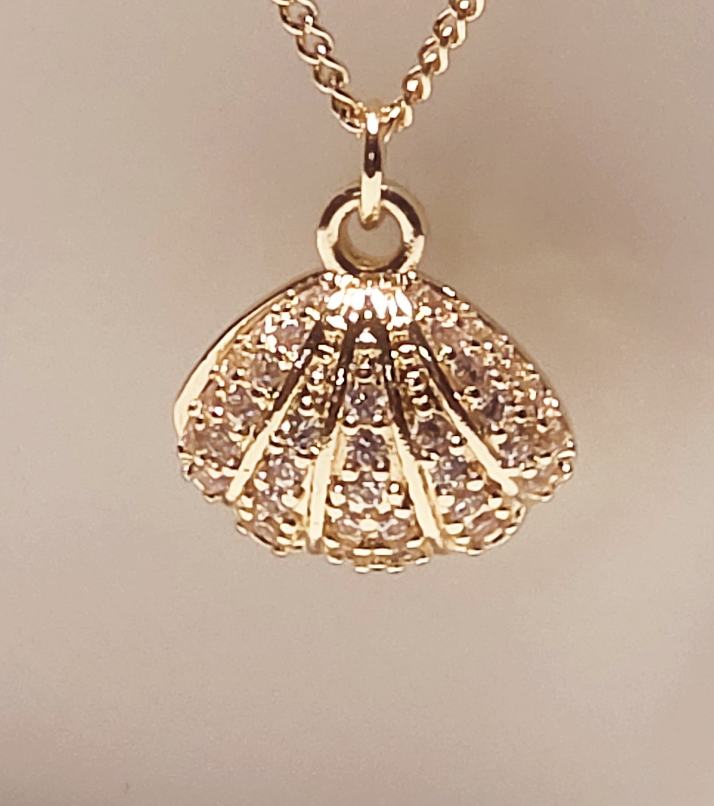 Seashell with Pearl Single Layer Necklace