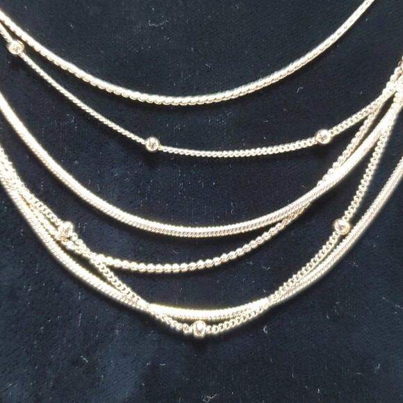Kohl’s rose gold multi row 6 strand necklace NWT