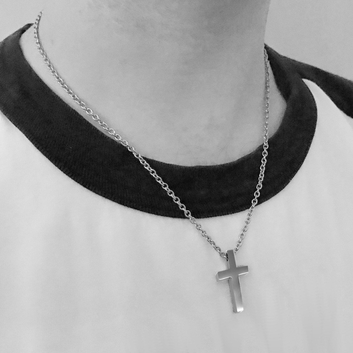 Mens Silver Cross Pendant Stainless Steel Necklace Christian Catholic Teen Boys