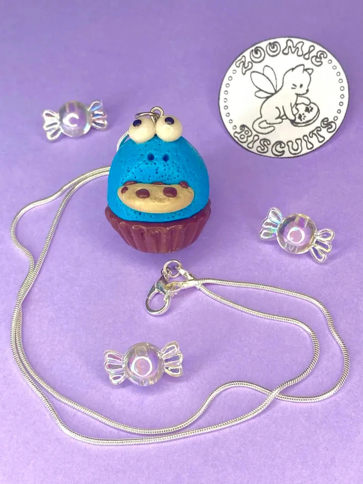Cookie monster cupcake necklace handmade (polymer clay) retro and unique
