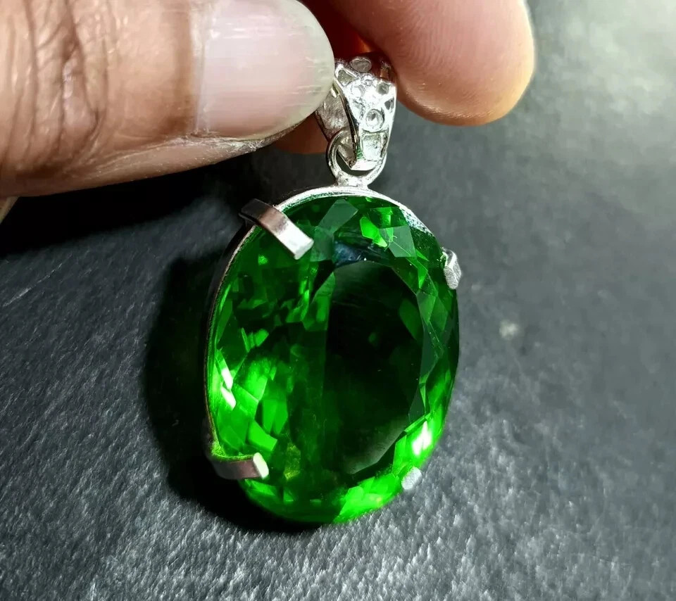 70 CT+ Flawless Green Topaz Pendant 925 Sterling Silver Plated Jewelry Best Gift