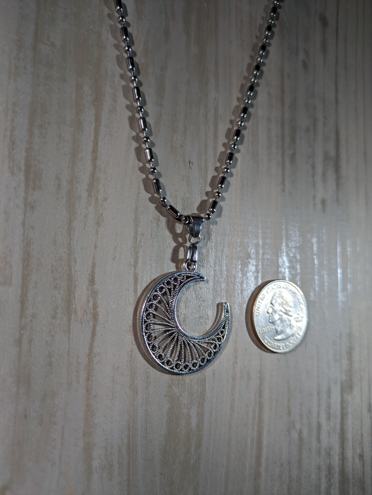 New Stainless Steel Necklace with Waxing Crescent Moon Pendant