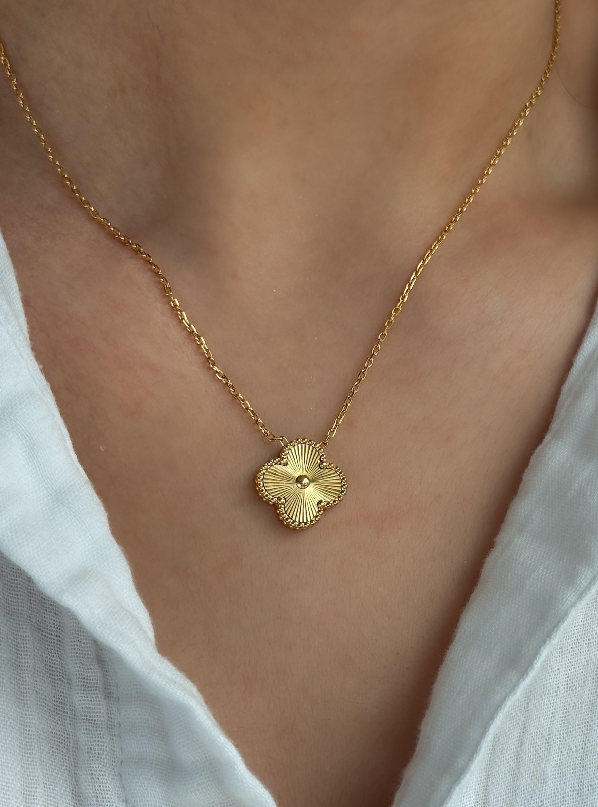 Gold Blossom Pendant Necklace, Adjustable Chain, everyday jewelry