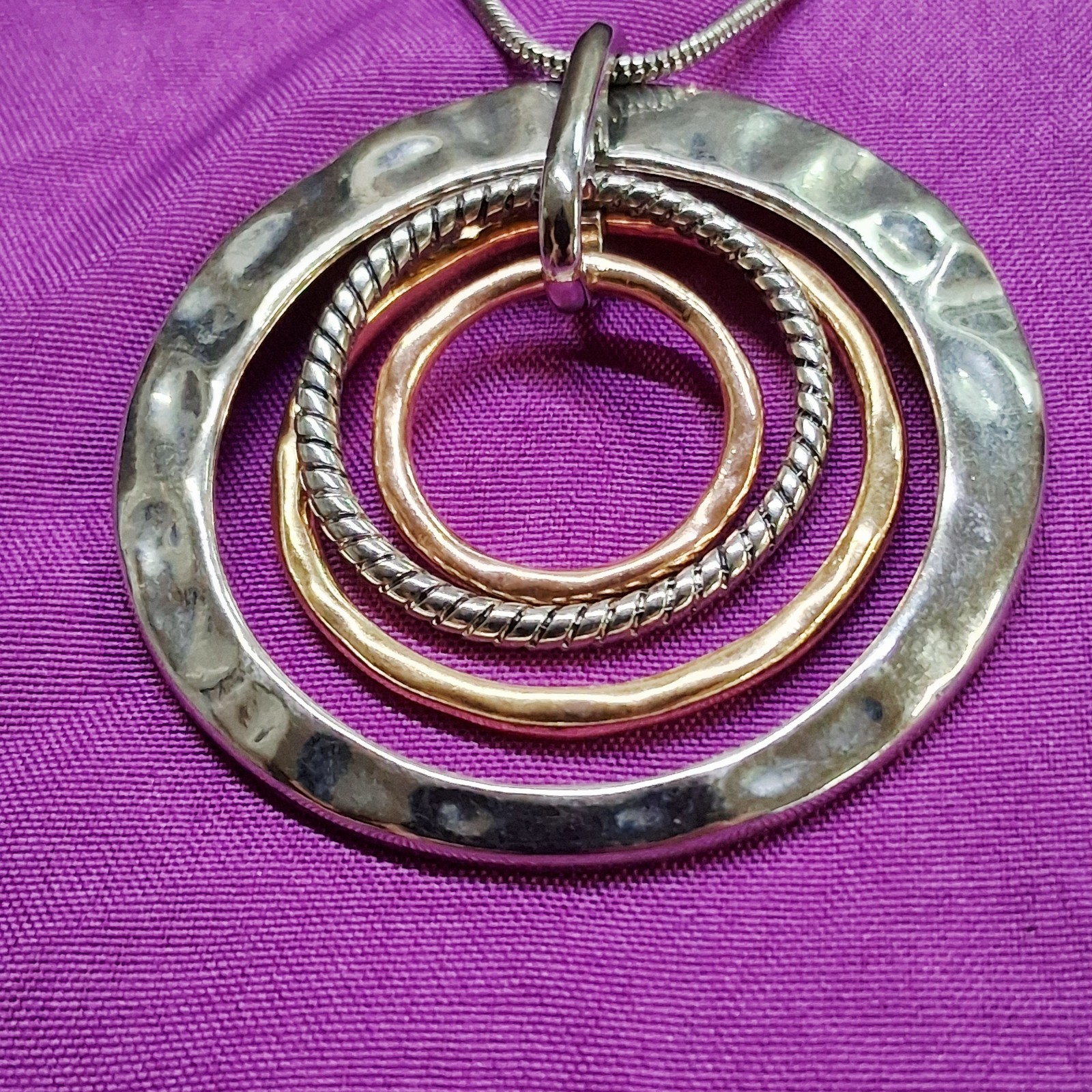 Polished Stainless Steel Textured Ring Hoop Pendant Snake Chain Necklace