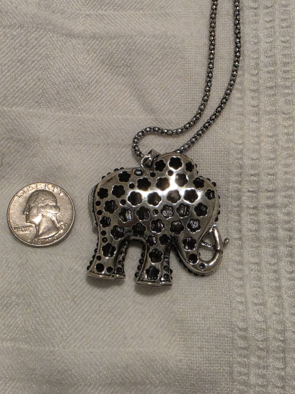 Vintage- C 1946 Elephant Rhinestone Pendant Silver Necklace- Great Condition!