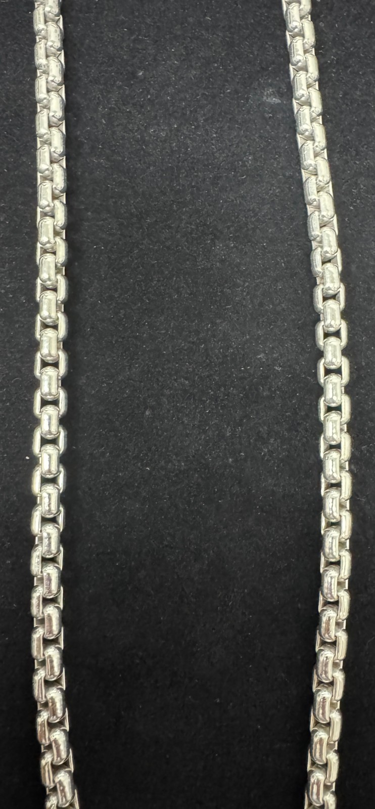 NightRider Classic Box Toggle Chain Necklace, 26″ /7.75mm 170gr