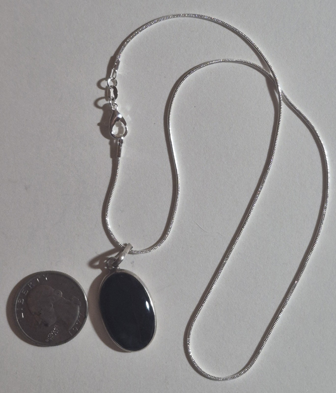 925 Sterling Silver Black Onyx Oval Cabochon Necklace 7.6g Polished Gemstone