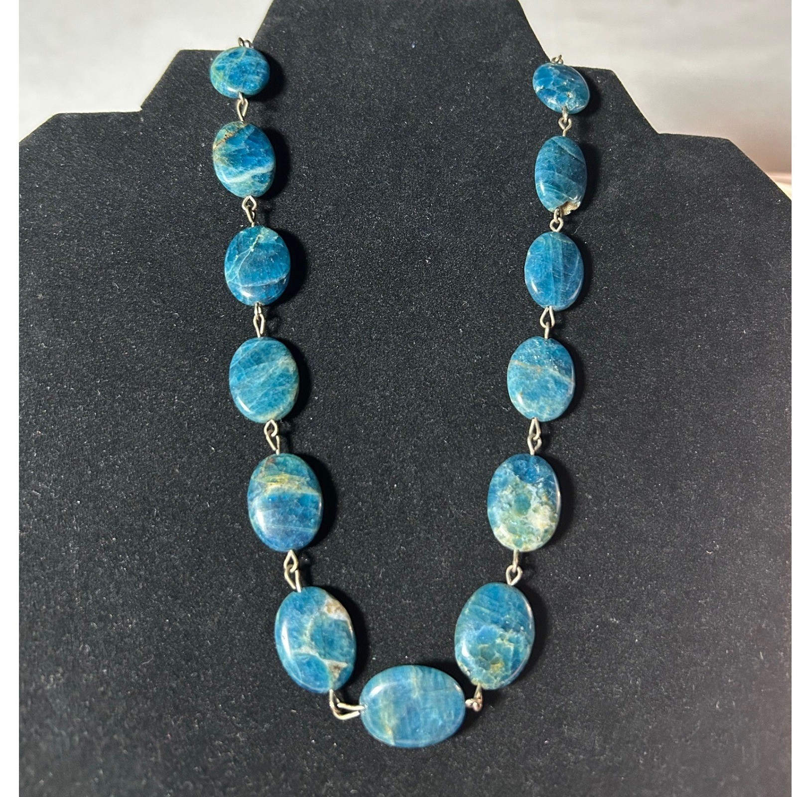 Blue Apatite Oval Stone Necklace Natural Gemstone Beaded 18 in