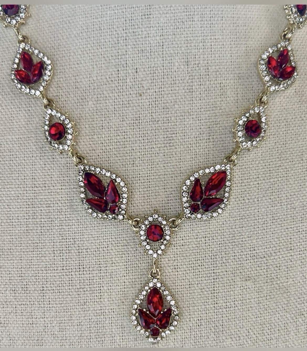 Marchesa Gold Tone Red Crystal Pavé Teardrop Pendant Necklace Lobster Clasp