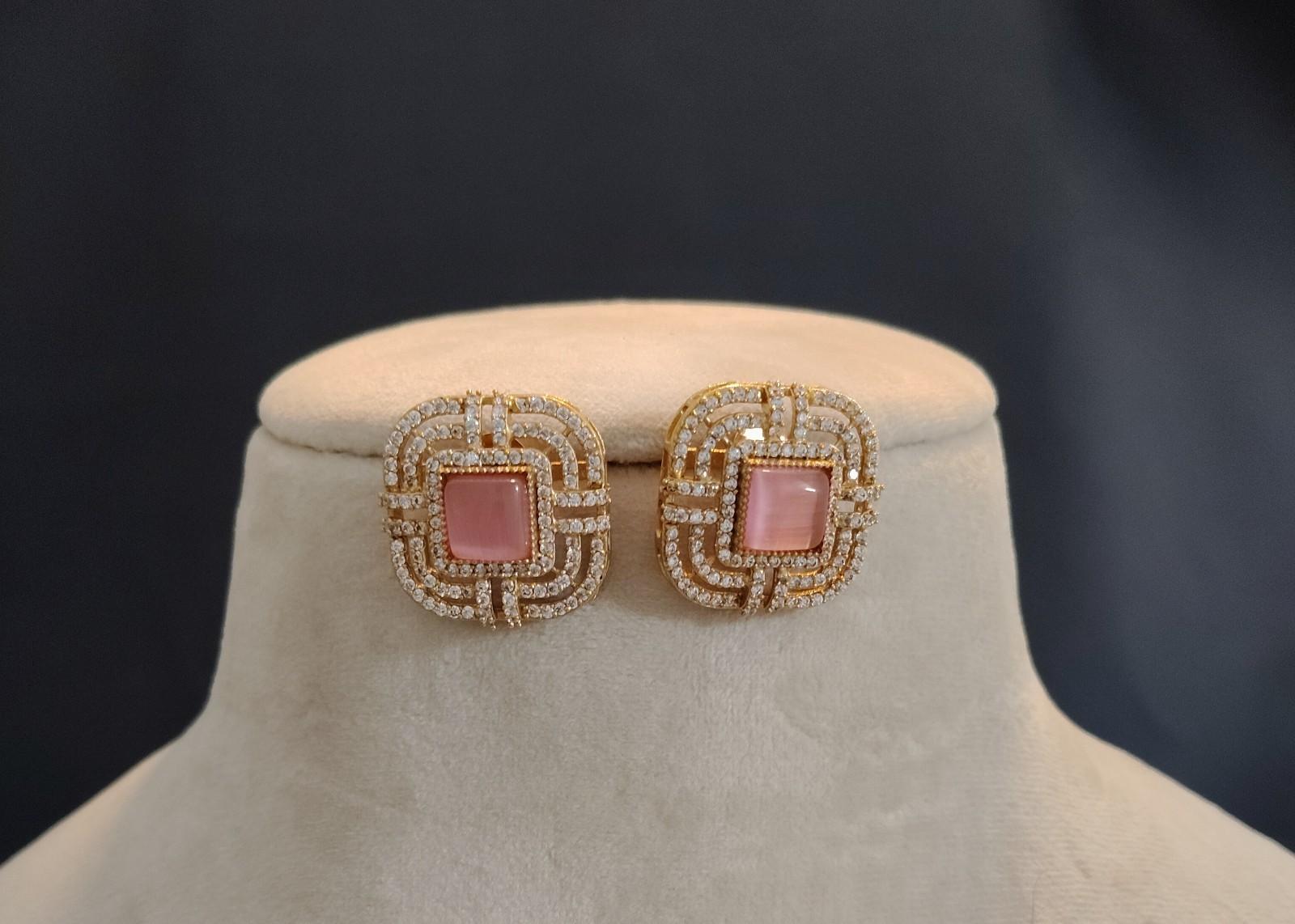 Khadija Indian Wedding Blush Pink and Mint Green Choker Set Roz Jewellers.