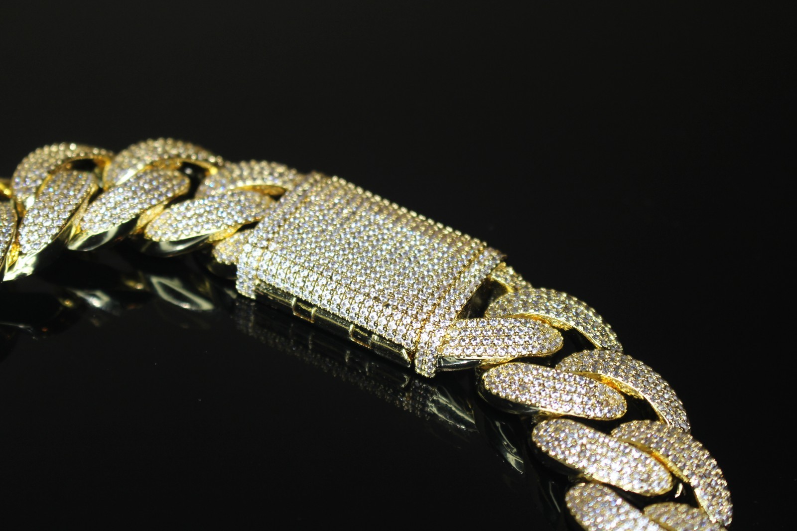 MASSIVE 14k STAMPED 20mm GOLD Cuban Miami Chain 82ctw VVS Lab Sim Diamond 450g+